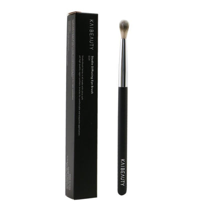 KAIBEAUTY Studio Diffusing Eye Brush (E04)